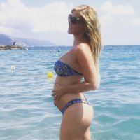 elena ballerini in bikini 01.jpg