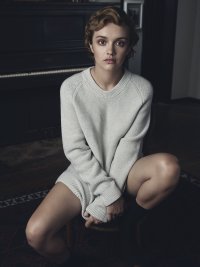 olivia cooke in shoot 02.jpg