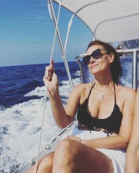 sabina stilo in barca 01.jpg
