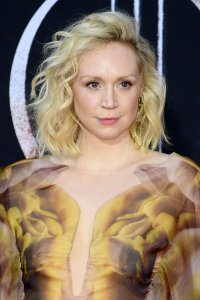 12 Gwendoline Christie 1.jpg