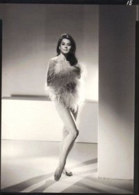 14 Sherry Jackson 4.jpg