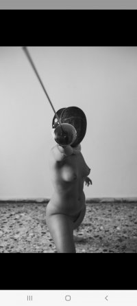 Screenshot_20220104-162915_Behance.jpg