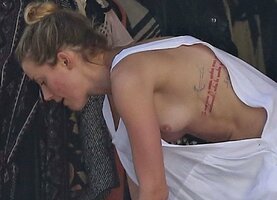 Amber-Heard-Nude-Nip-Slip-TheFappeningBlog.com-10.jpg