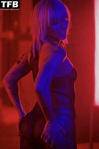 Miley-Cyrus-Nude-The-Fappening-Blog-3.jpg