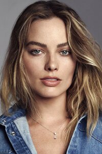 Margot Robbie.jpg