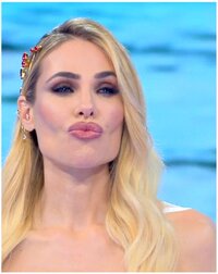 ilary blasi (14).jpg