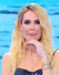 ilary blasi (16).jpg