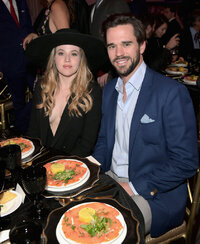 majandra delfino in ristorante.jpg