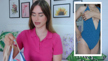 BIKINI TRY ON HAUL! COSTUMI INDOSSATI 2022 1-25 screenshot.png