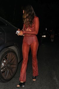 302037010_mcfan-celeblounge-net24-08-2022-12-44eiza-gonzalez_07 (1).jpg