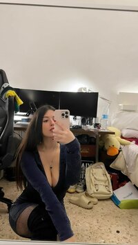 alicefogu_2992513065010506426.jpg