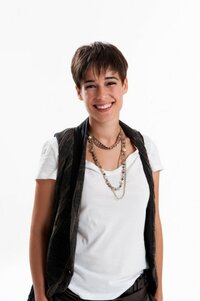 diane-fleri-in-una-foto-promozionale-di-anche-se-e-amore-non-si-vede-221245.jpg
