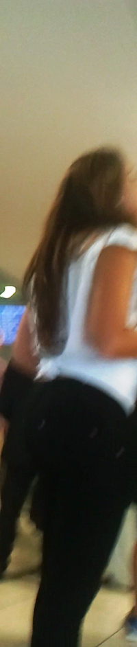 hostess (9).png