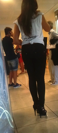 hostess (23).png