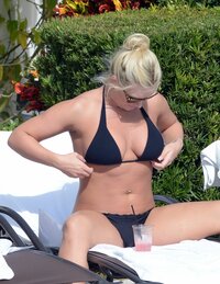 brooke hogan in bikini (34).jpg