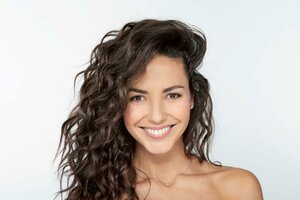 Laura Barriales.jpg