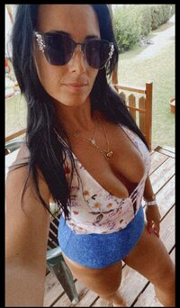 Screenshot_20231111_000621_Facebook.jpg