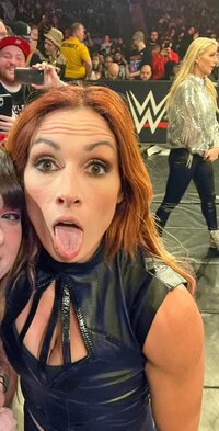 becky-lynch-wwe-v0-uepdcq86pzcb1.jpg