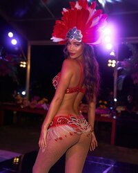 740full-tiffany-keller-ii.jpg